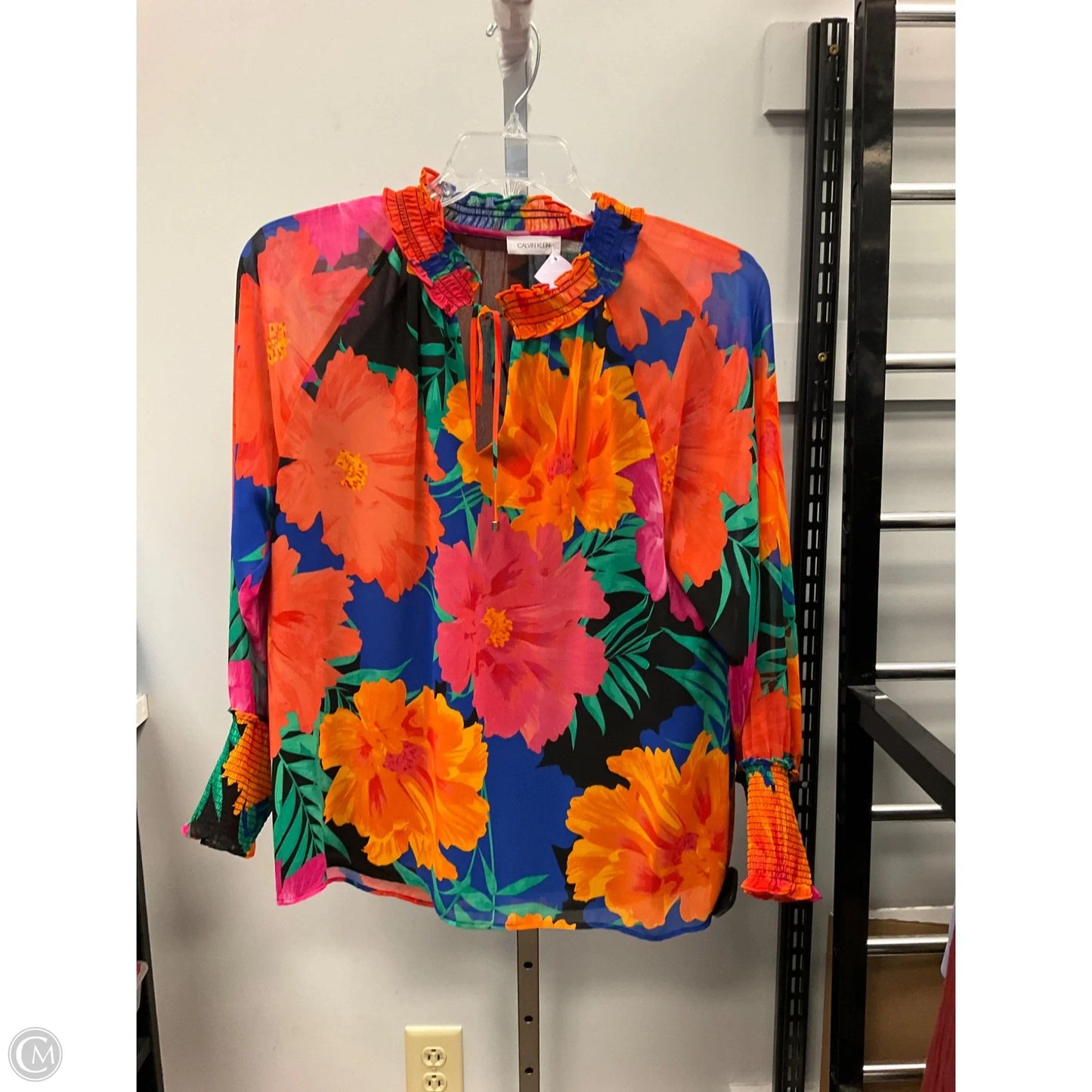Top Long Sleeve By Calvin Klein In Floral Print, Size: Xl