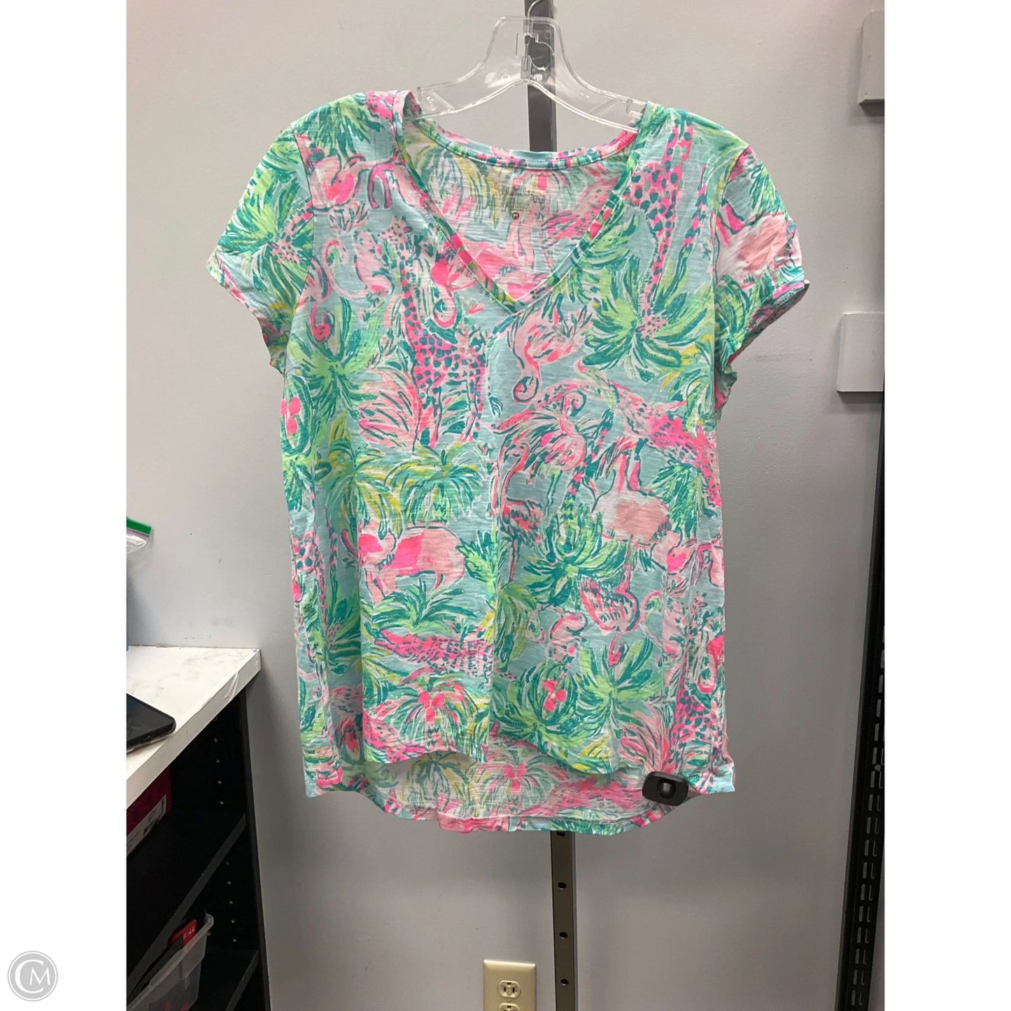Top Short Sleeve Designer By Lilly Pulitzer In Green & Pink, Size: M