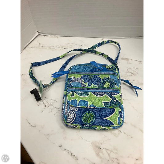 Handbag By Vera Bradley, Size: Small
