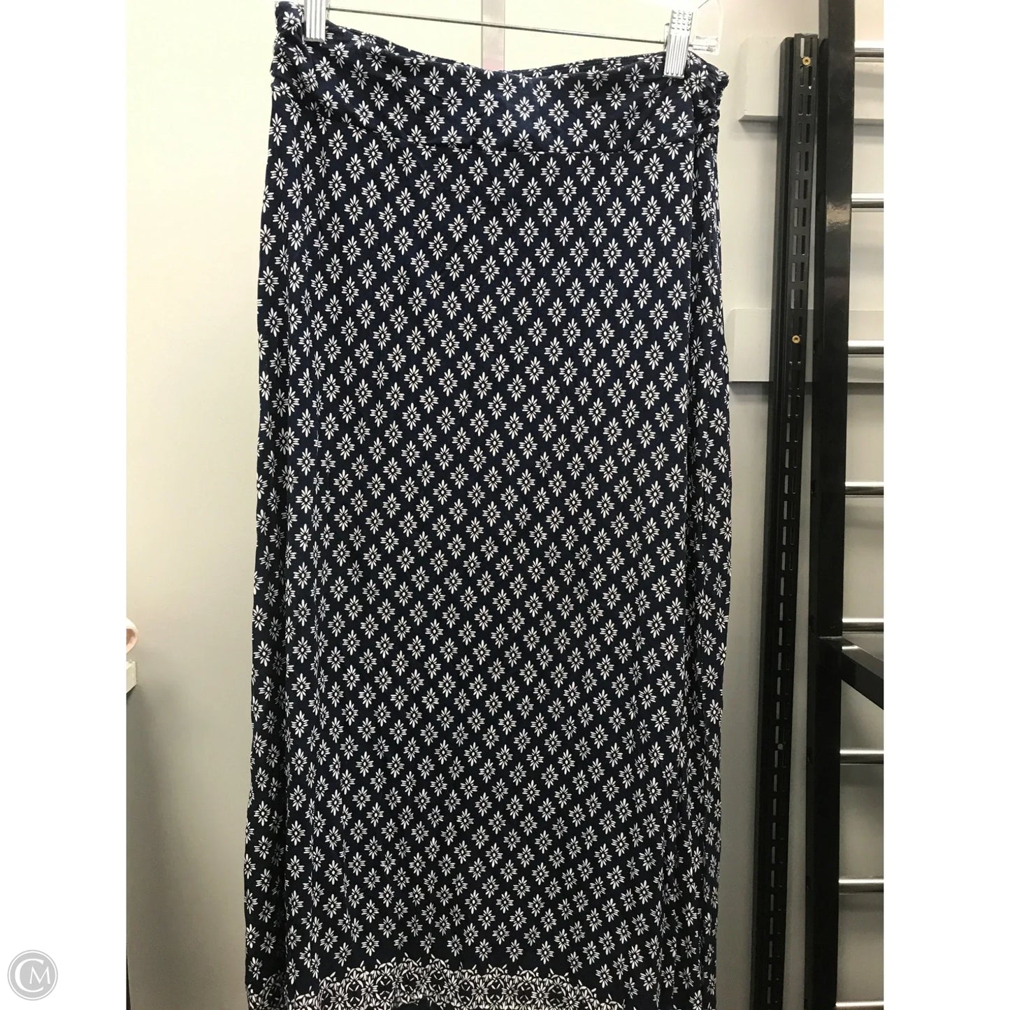 Skirt Maxi By Liz Claiborne In Blue & White, Size: S