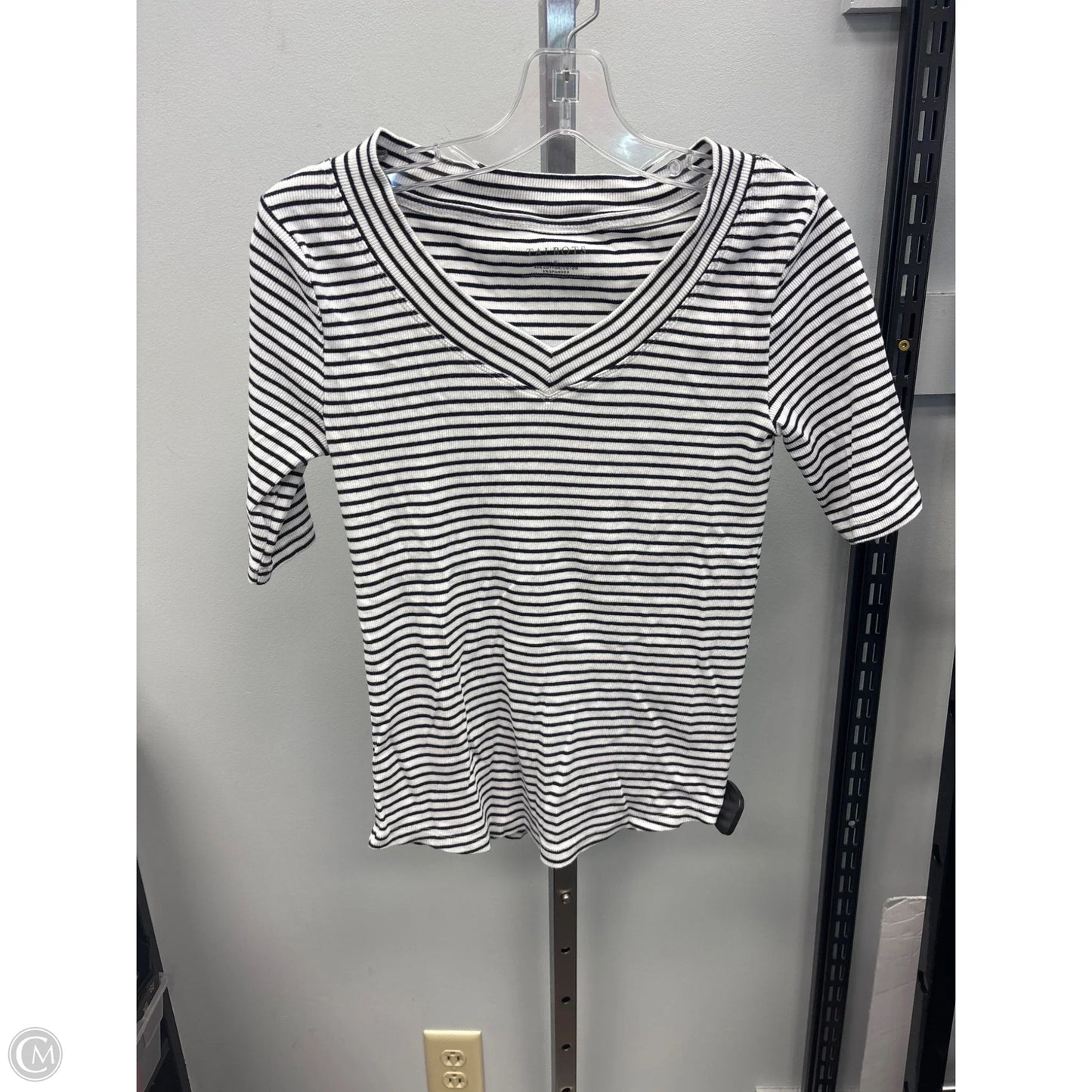 Top Short Sleeve By Talbots In Striped Pattern, Size: S
