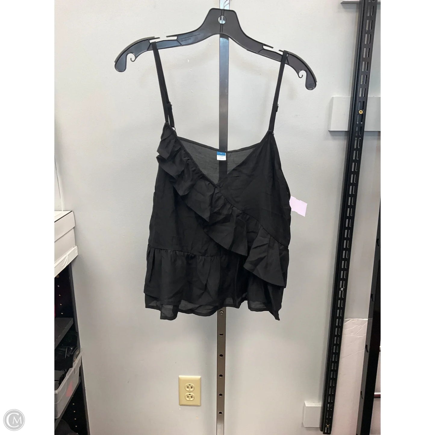 Top Sleeveless By Old Navy In Black, Size: L
