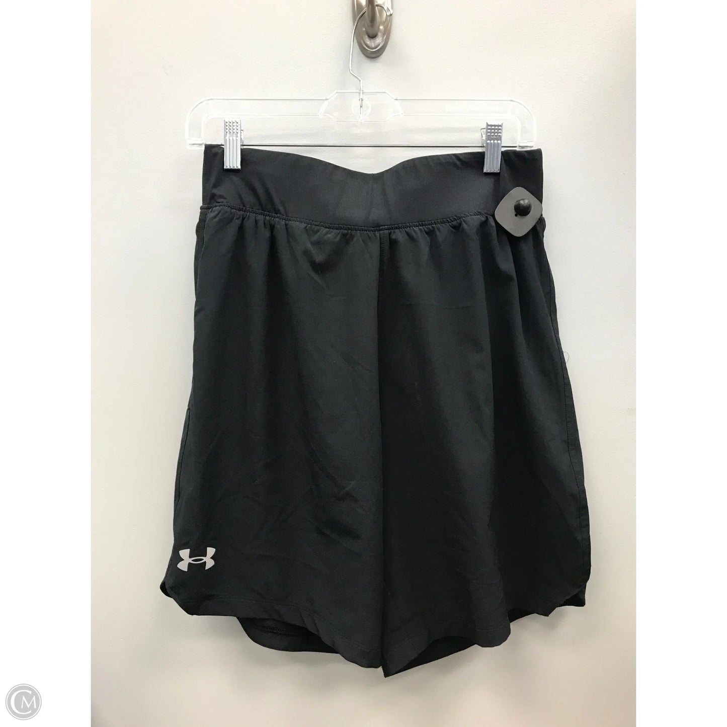 Athletic Shorts By Under Armour In Black, Size: M