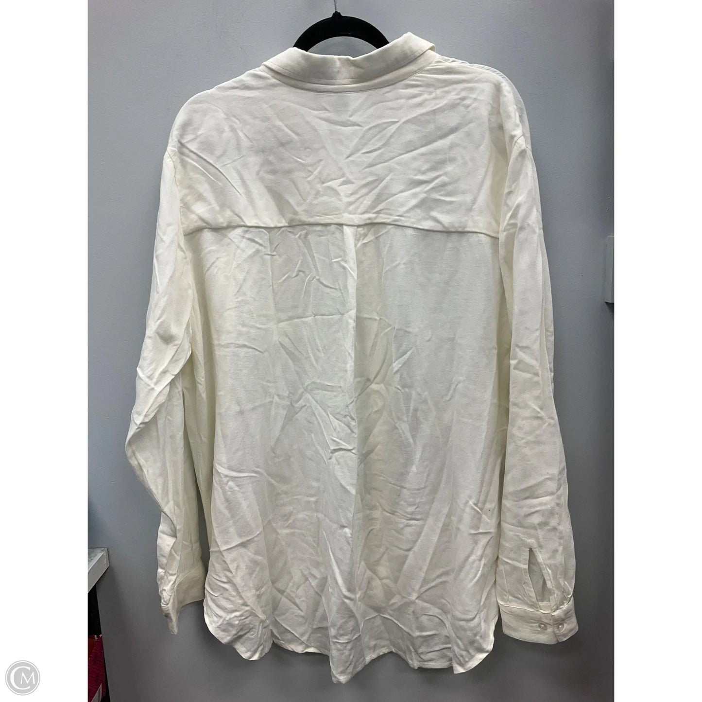 Top Long Sleeve By Volcom In Cream, Size: Xxl