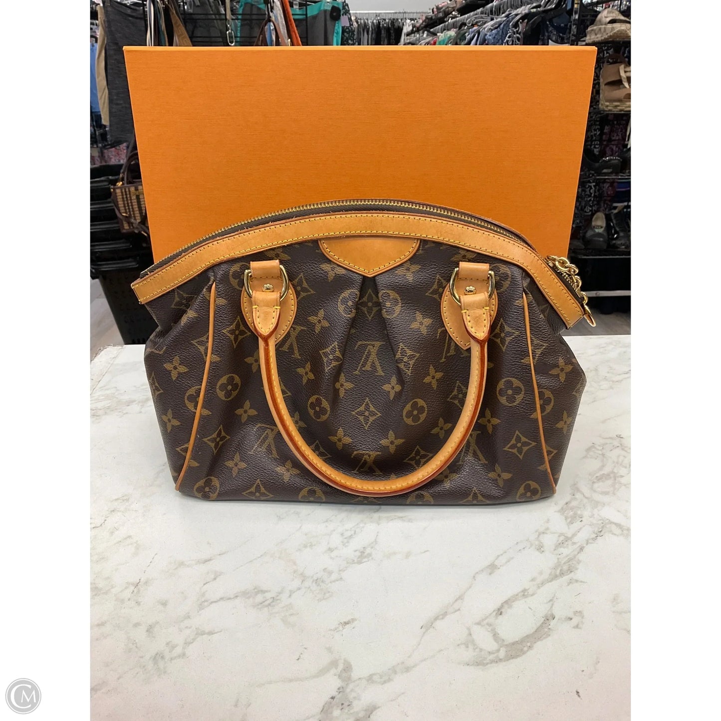 Handbag Luxury Designer By Louis Vuitton, Size: Medium