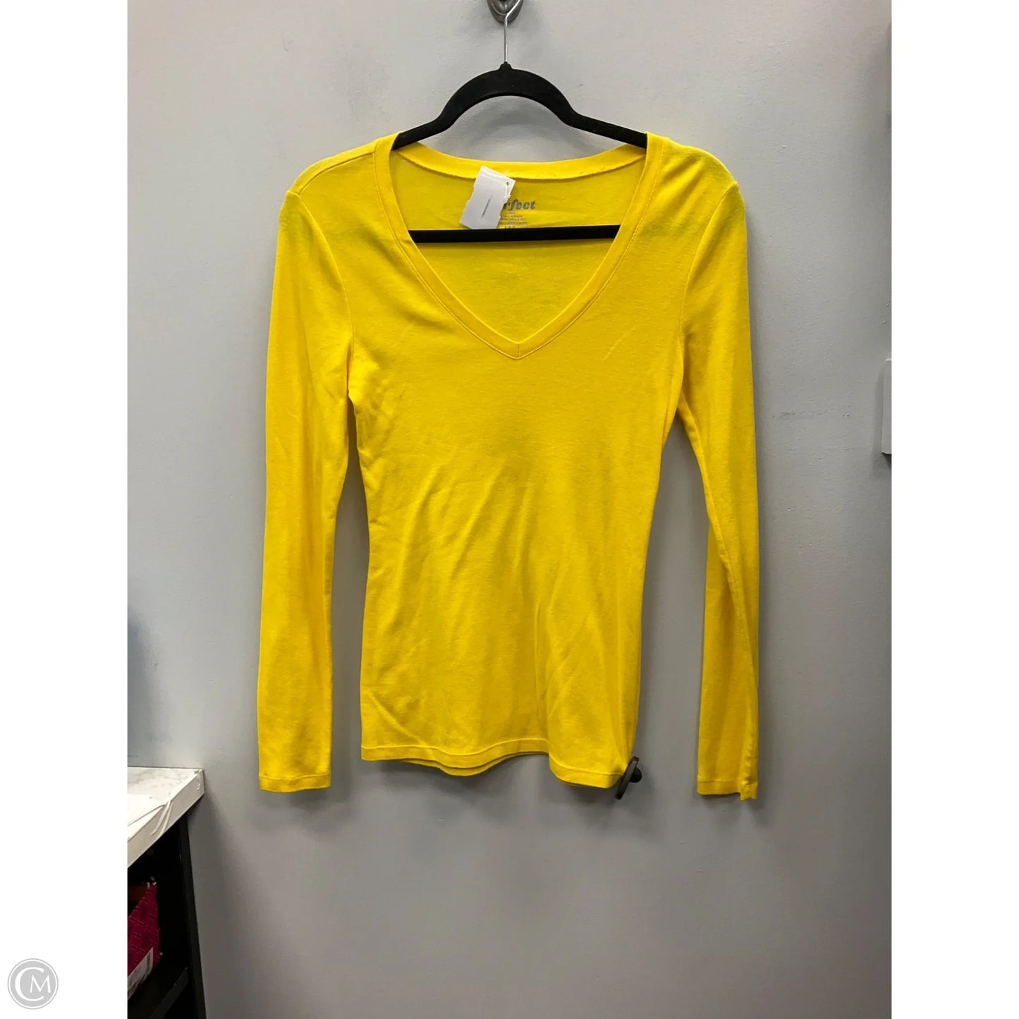 Top Long Sleeve Basic By Old Navy In Yellow, Size: S