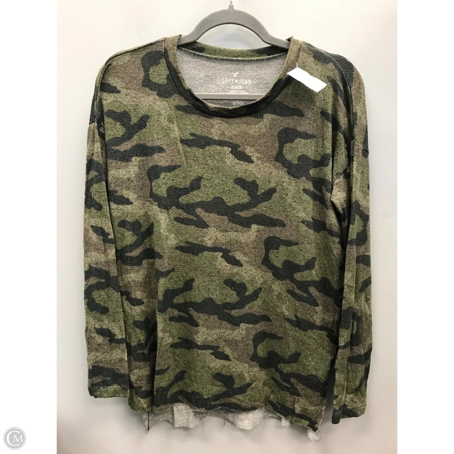 Top Long Sleeve By American Eagle In Camouflage Print, Size: S