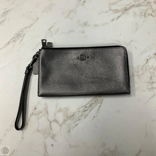 Wristlet Designer By Coach, Size: Medium