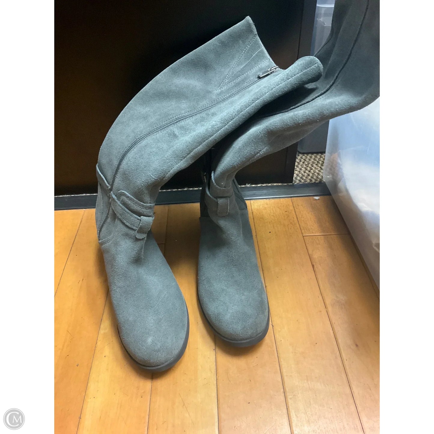 Boots Knee Heels By Koolaburra By Ugg In Grey, Size: 8.5