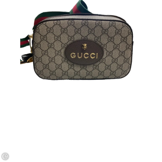 Crossbody Luxury Designer By Gucci, Size: Small