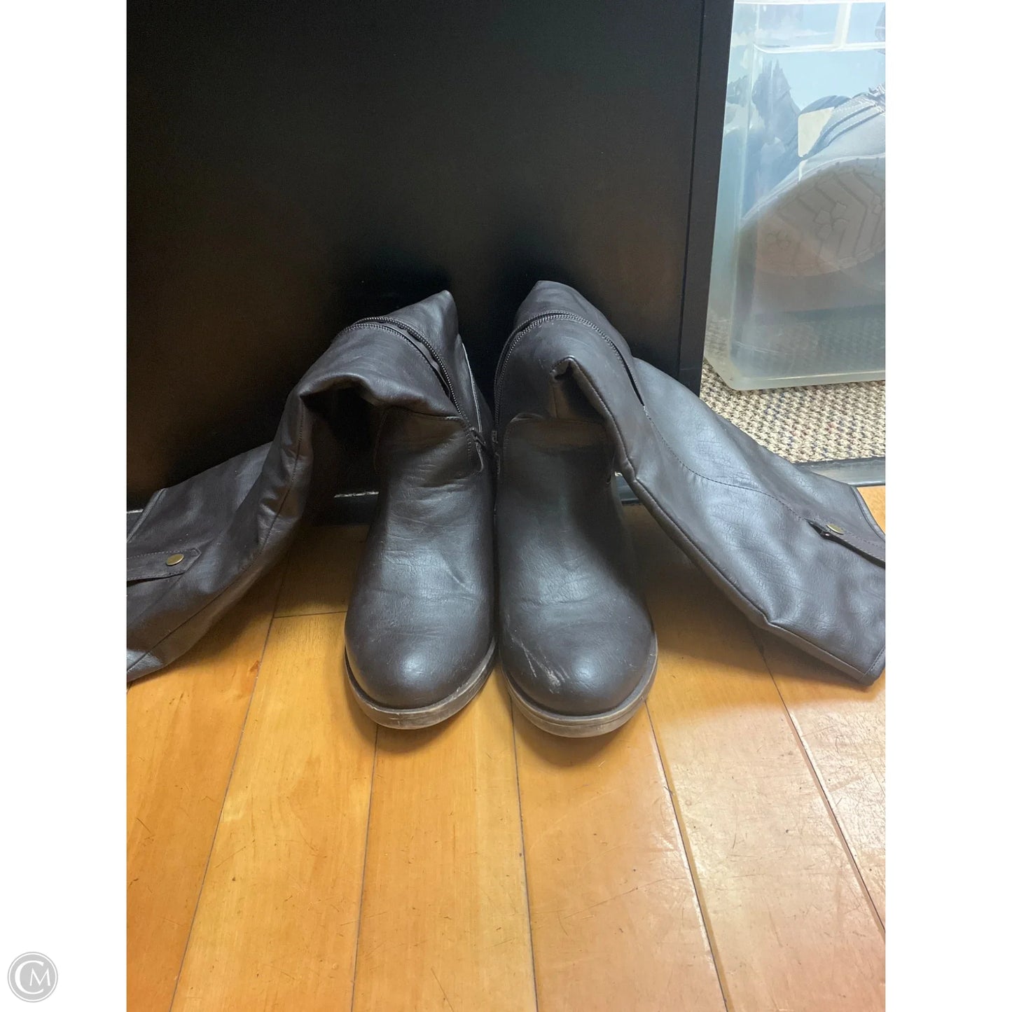 Boots Knee Heels By Clothes Mentor In Brown, Size: 9