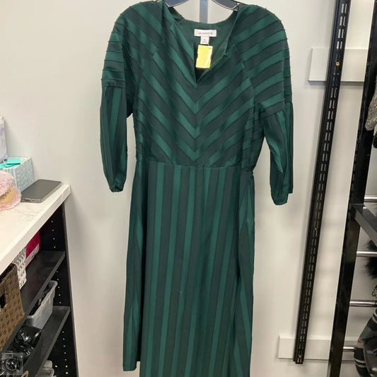 Dress Casual Midi By Liz Claiborne In Green, Size: M