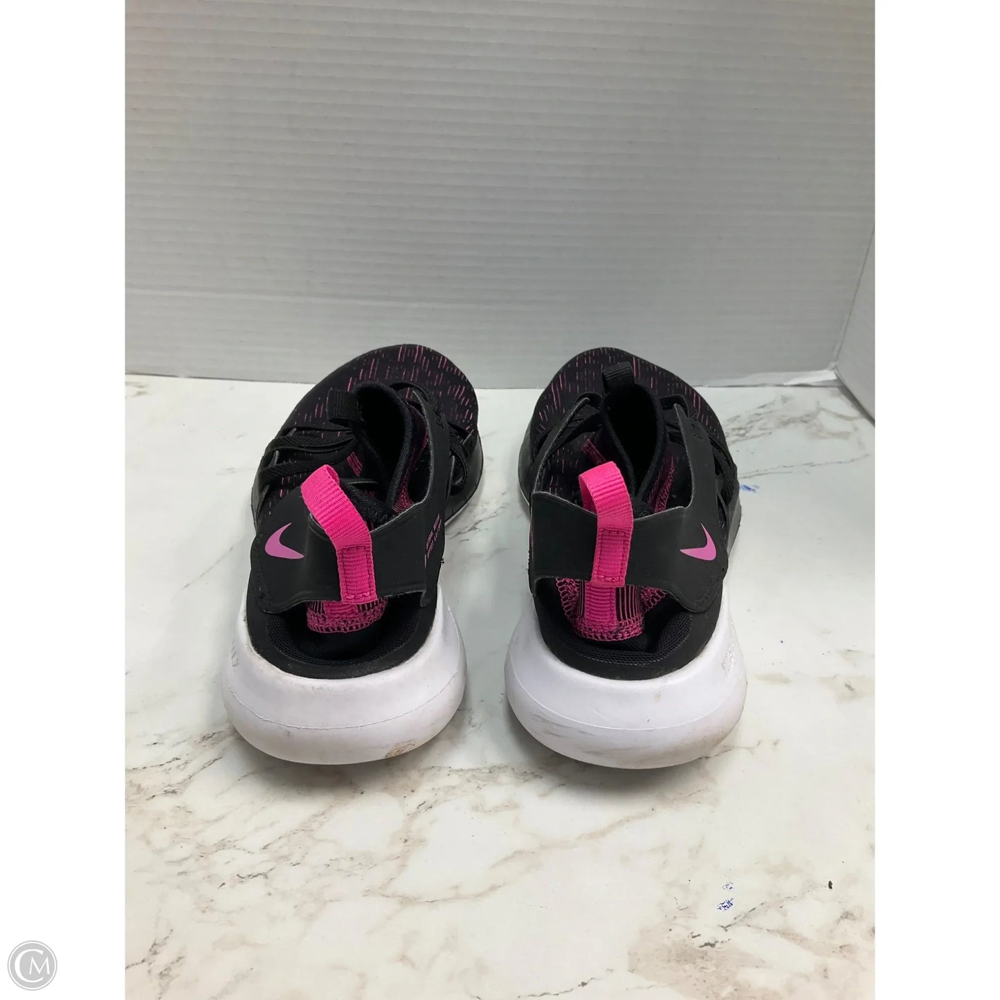 Shoes Athletic By Nike In Black & Pink, Size: 10