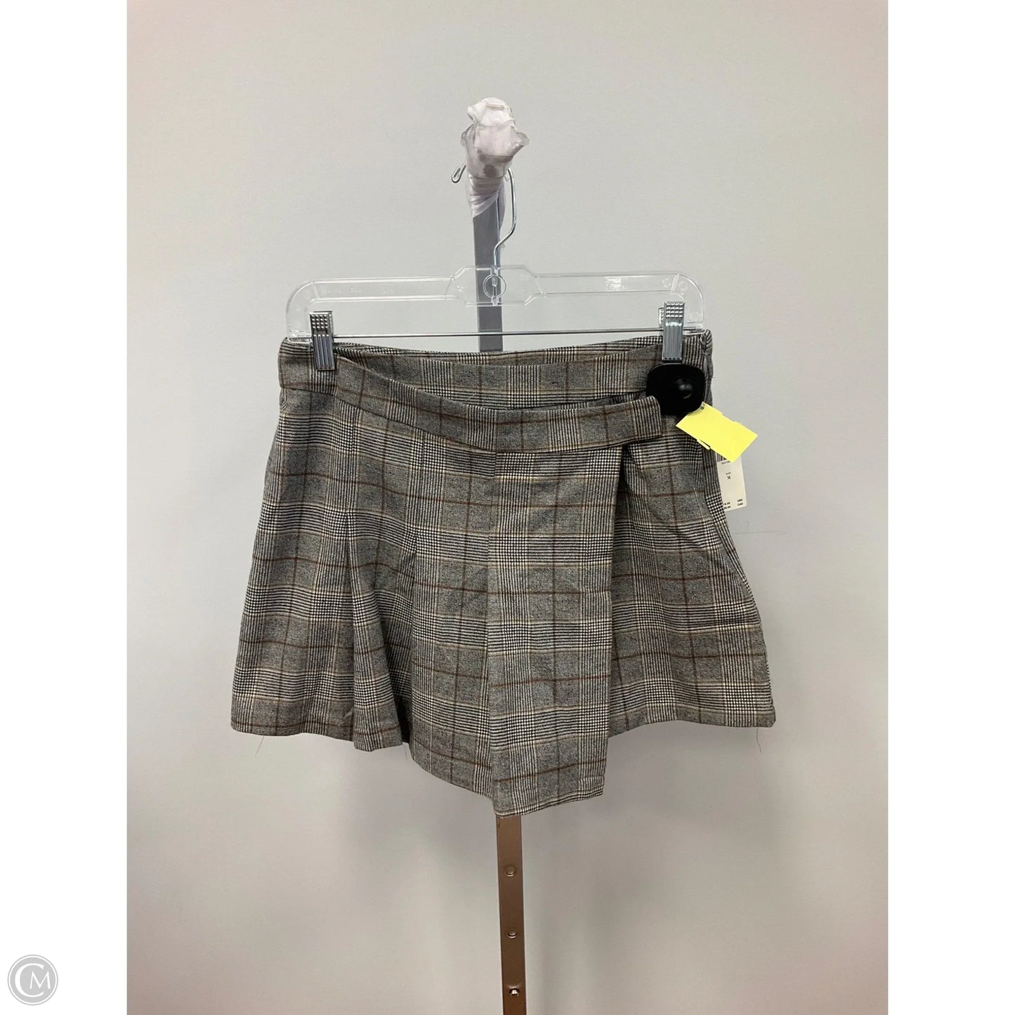 Skort By Cma In Plaid Pattern, Size: M