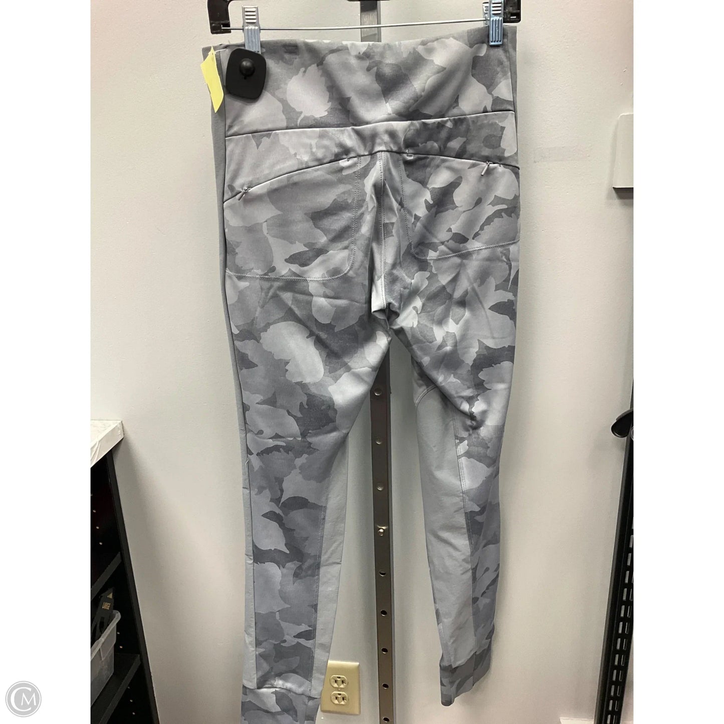Athletic Leggings By Athleta In Camouflage Print, Size: M