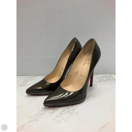 Shoes Luxury Designer By Christian Louboutin In Bronze, Size: 7.5