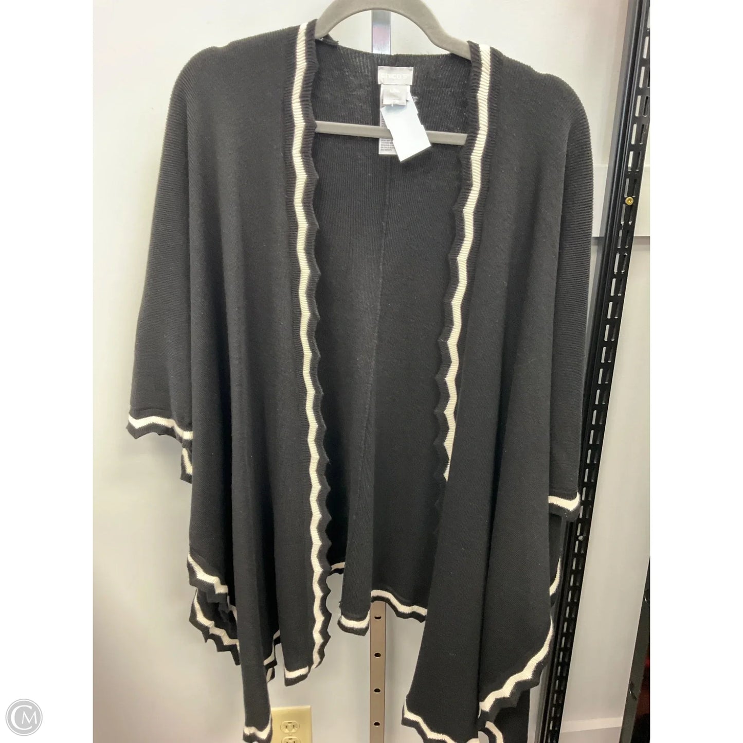Shawl By Chicos In Black & Cream, Size: L