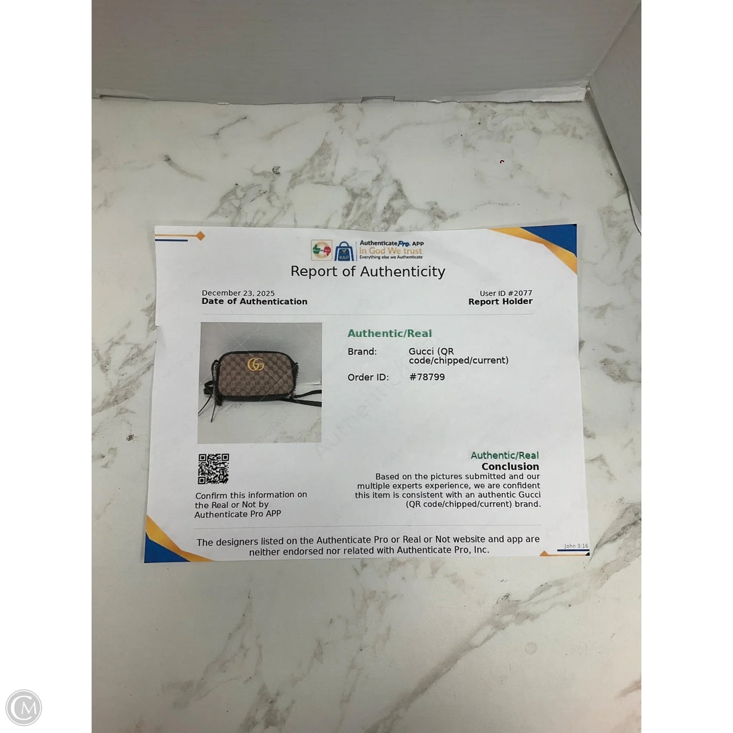 Crossbody Luxury Designer By Gucci, Size: Large