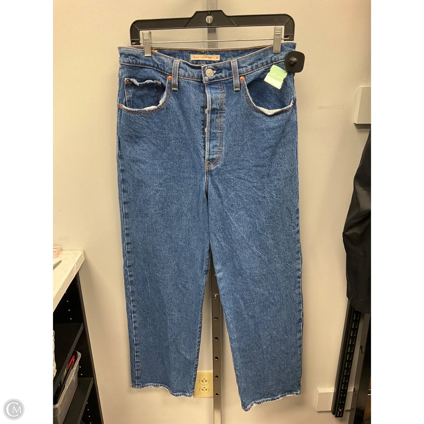 Jeans Straight By Levis In Blue Denim, Size: 10