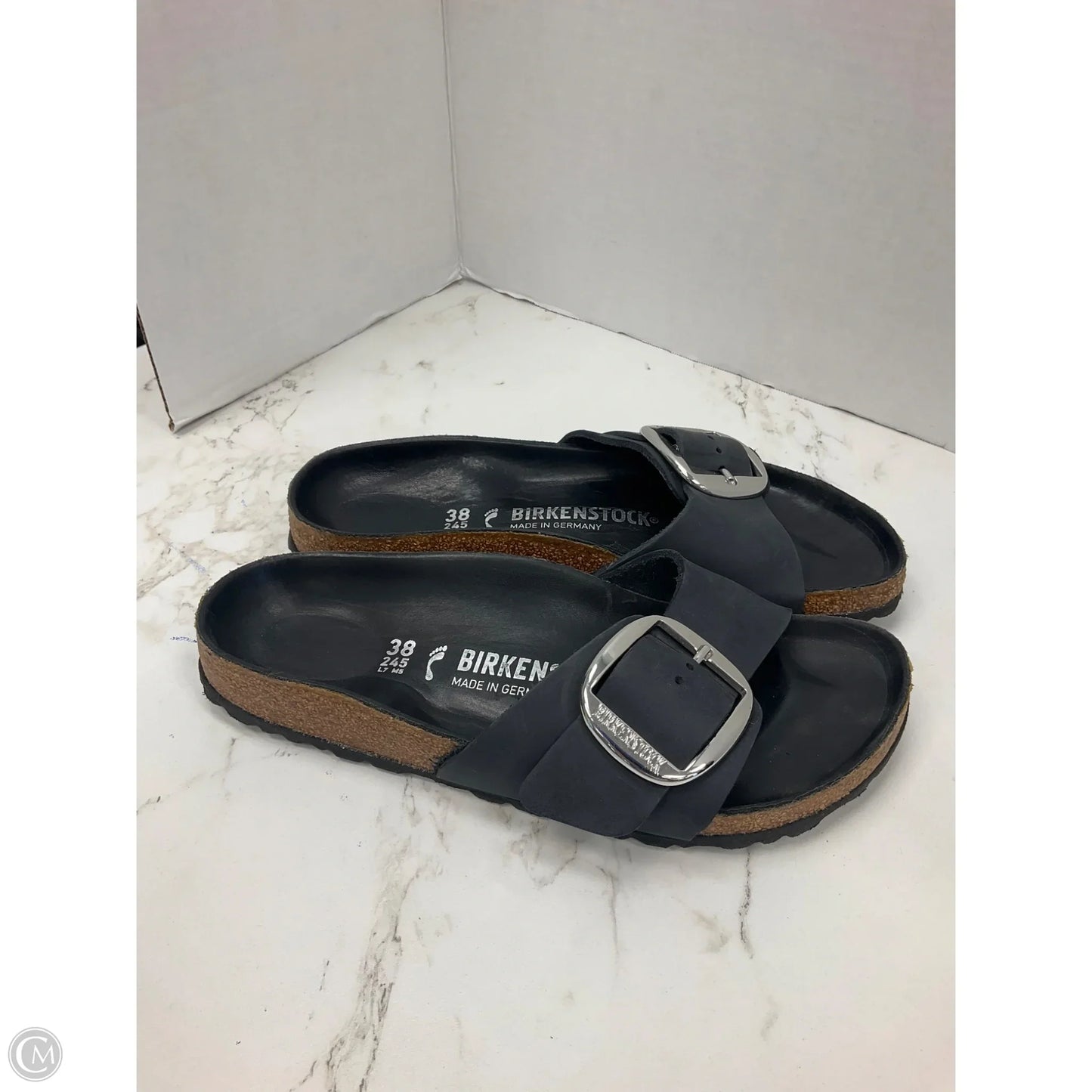 Sandals Flats By Birkenstock In Black, Size: 7.5