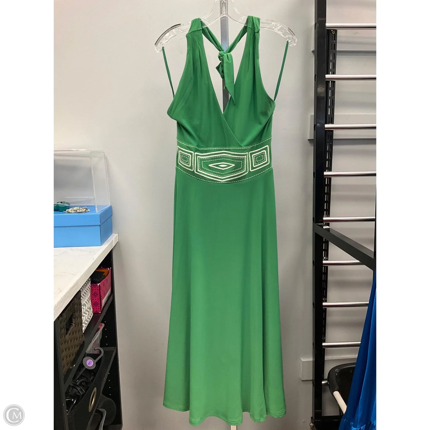 Dress Casual Midi By White House Black Market In Green, Size: 2