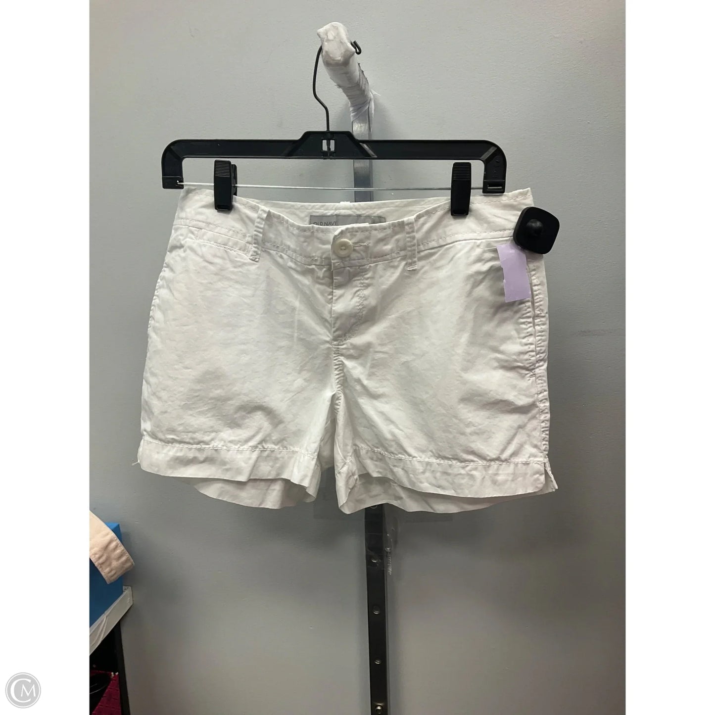 Shorts By Old Navy In White, Size: 6
