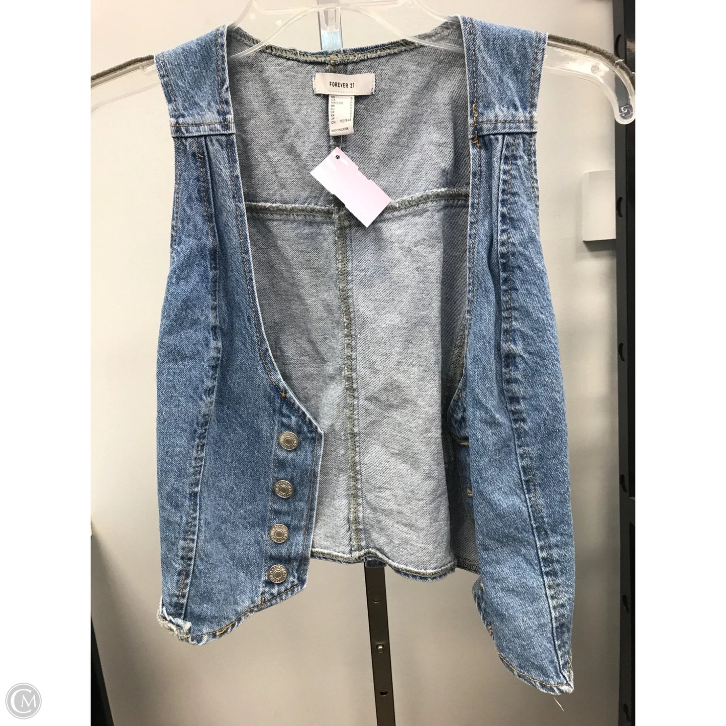 Top Sleeveless By Forever 21 In Blue Denim, Size: S