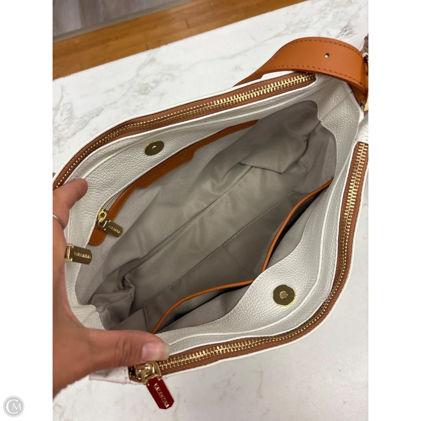 Handbag By Valentina, Size: Large