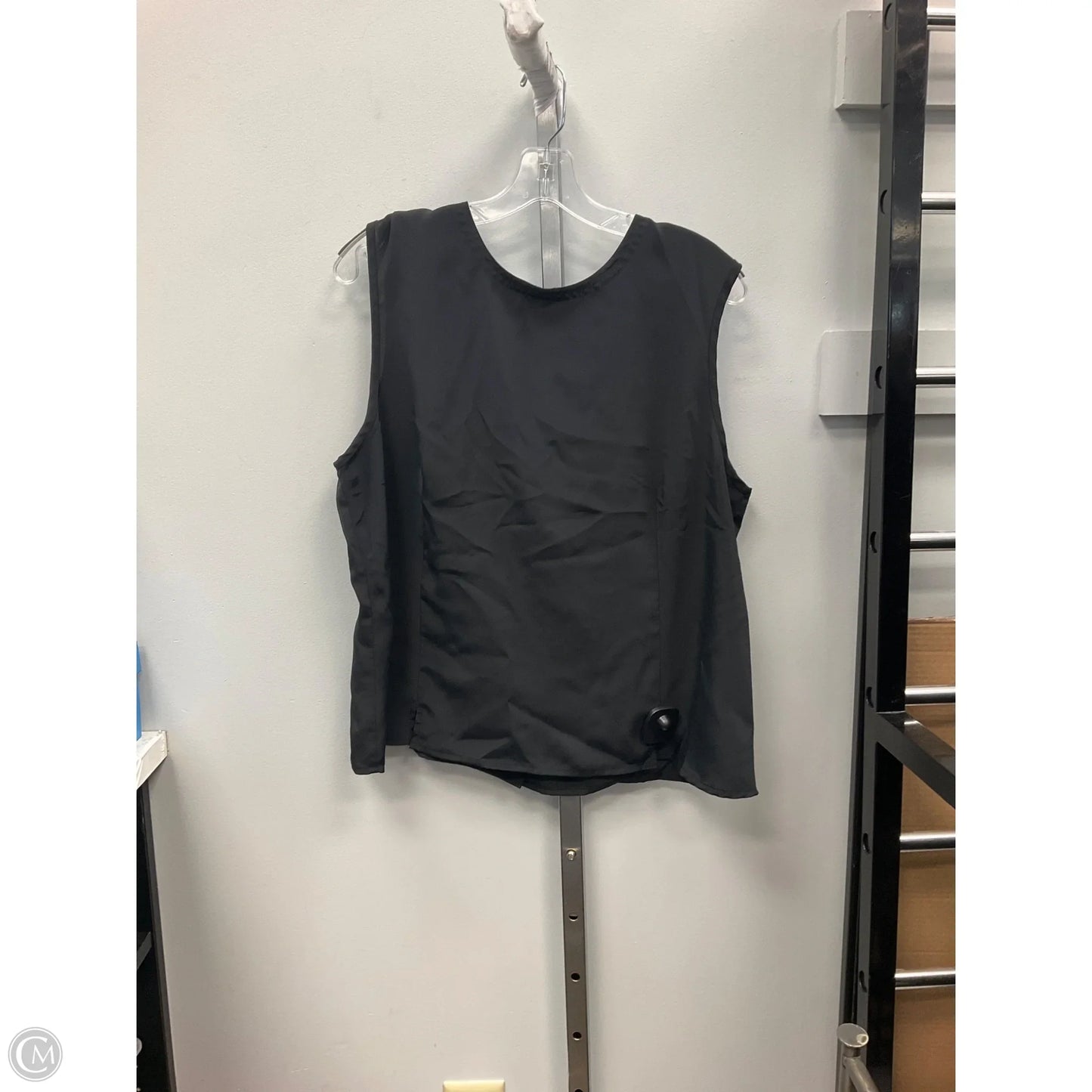 Top Sleeveless By Karen Scott In Black, Size: Xl