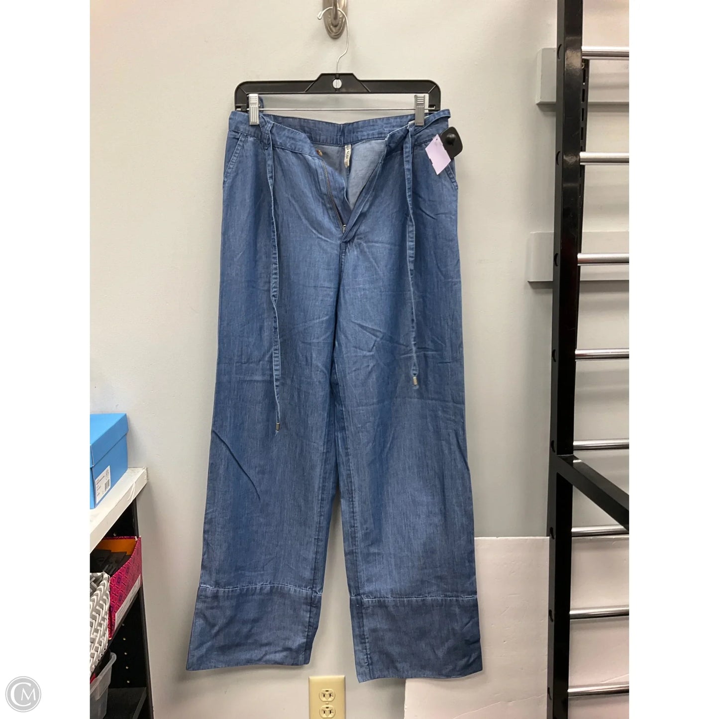 Pants Wide Leg By Clothes Mentor In Blue Denim, Size: 6