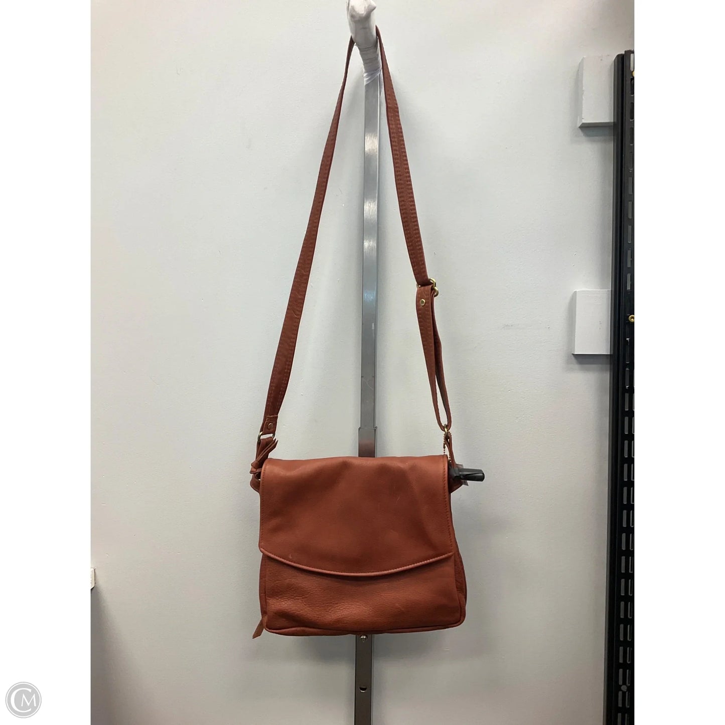 Crossbody Leather By Clothes Mentor, Size: Medium
