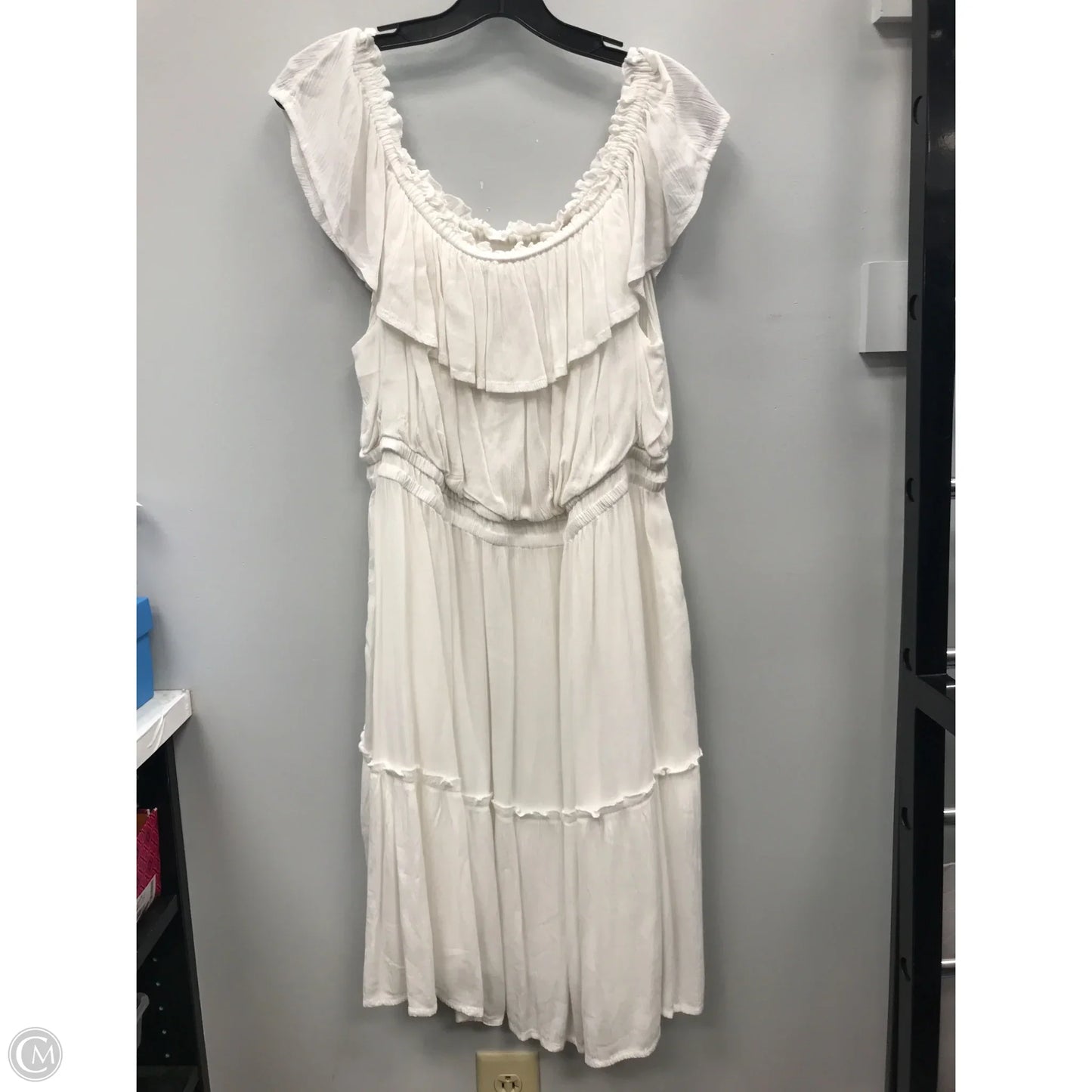 Dress Casual Short By Tommy Bahama In White, Size: Xl