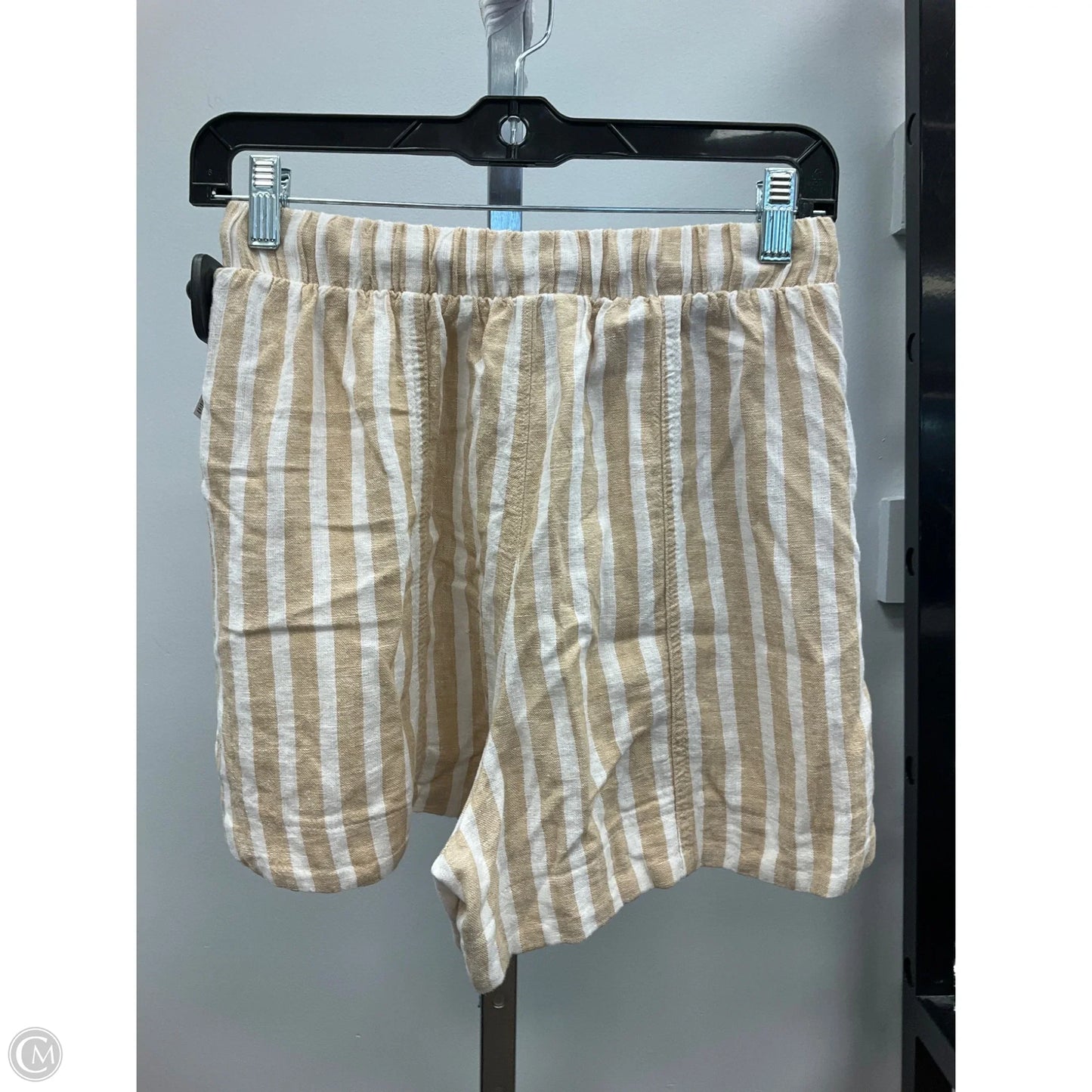 Shorts By Universal Thread In Cream & Tan, Size: Xs
