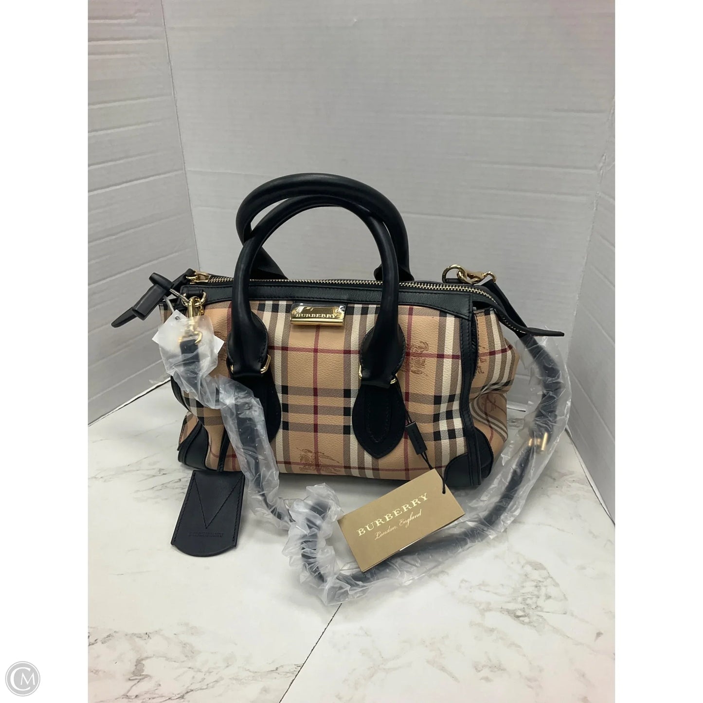 Handbag Luxury Designer By Burberry, Size: Medium