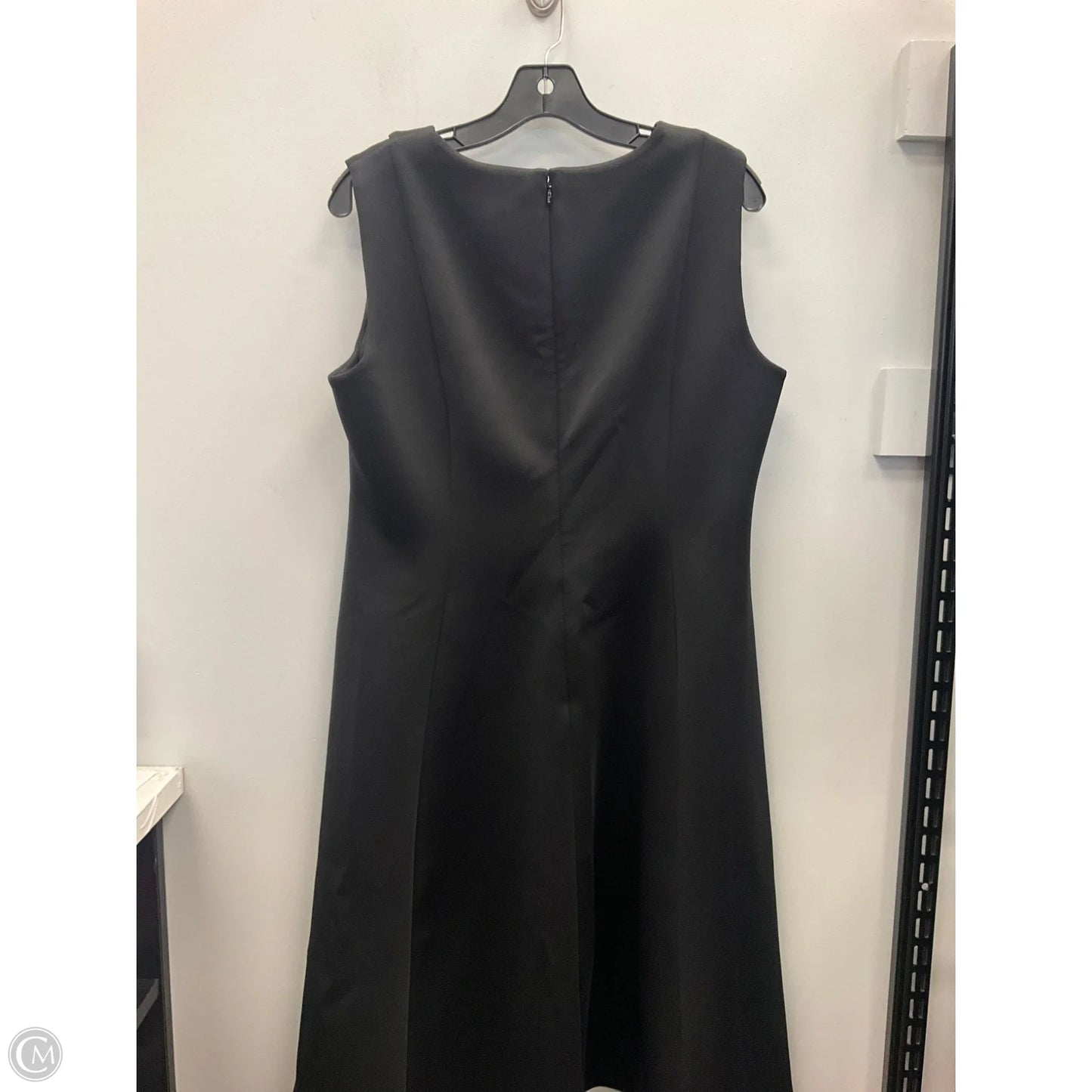 Dress Casual Midi By Calvin Klein In Black, Size: 14