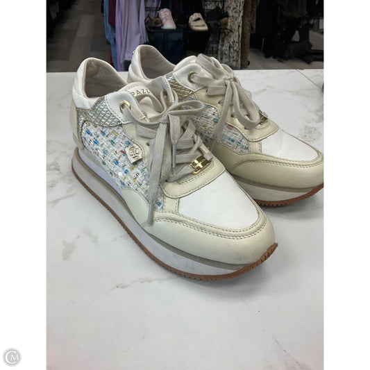 Shoes Sneakers By Cmc In Cream, Size: 9