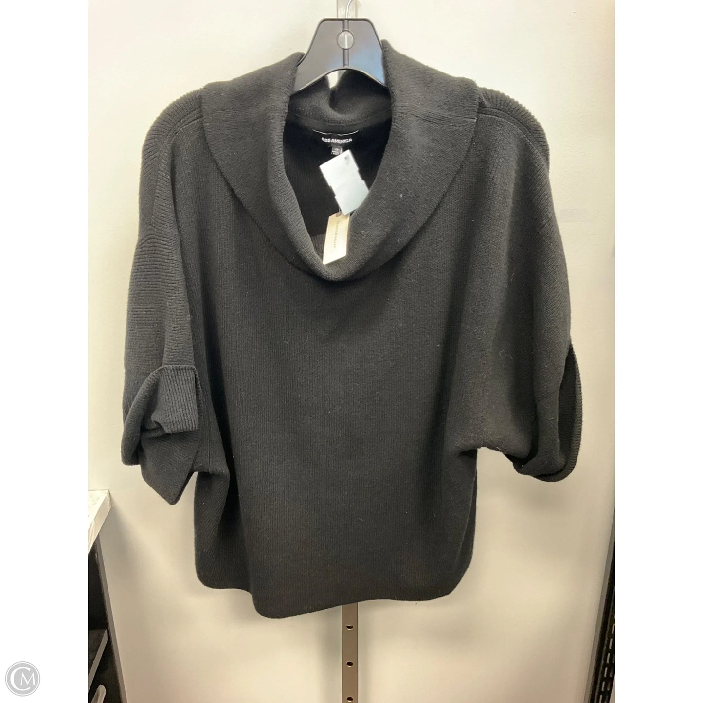 Sweater Short Sleeve By 525 America In Black, Size: M