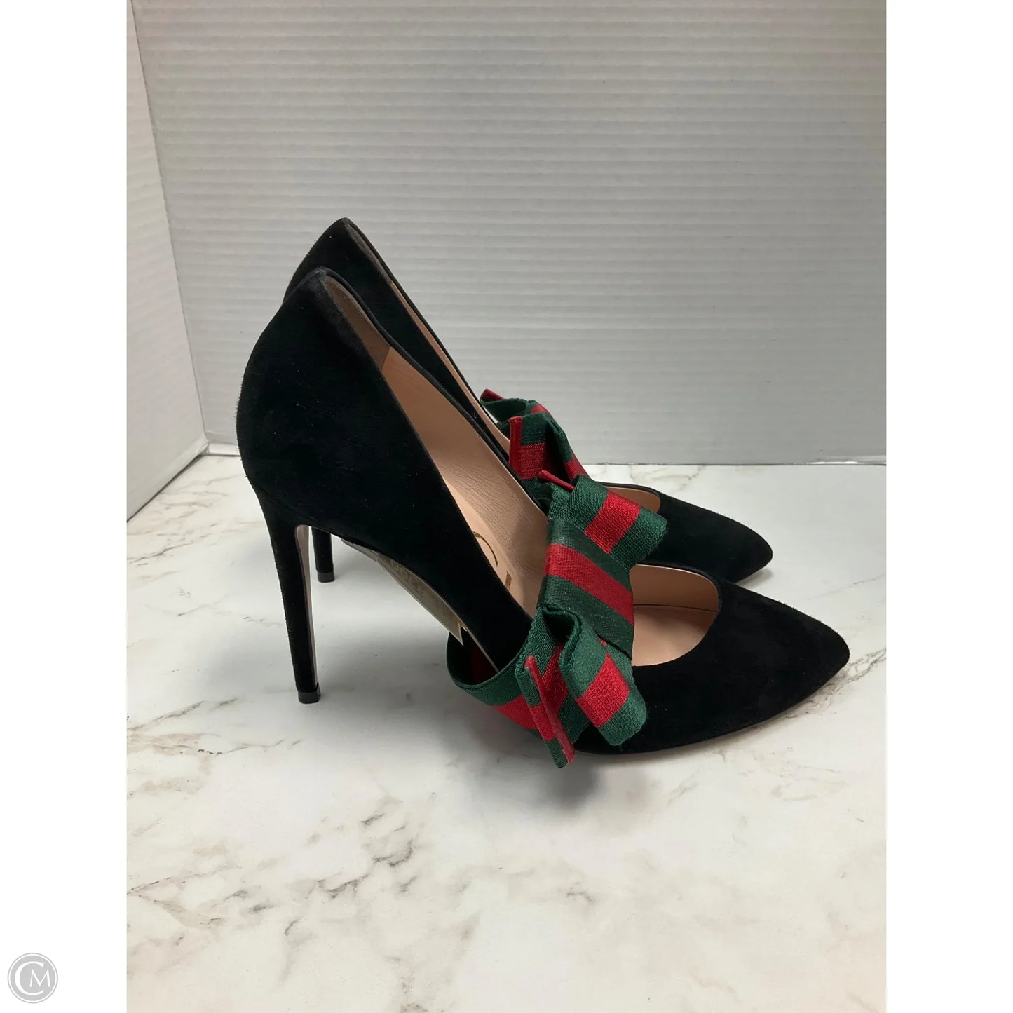 Shoes Luxury Designer By Gucci In Black, Size: 8.5