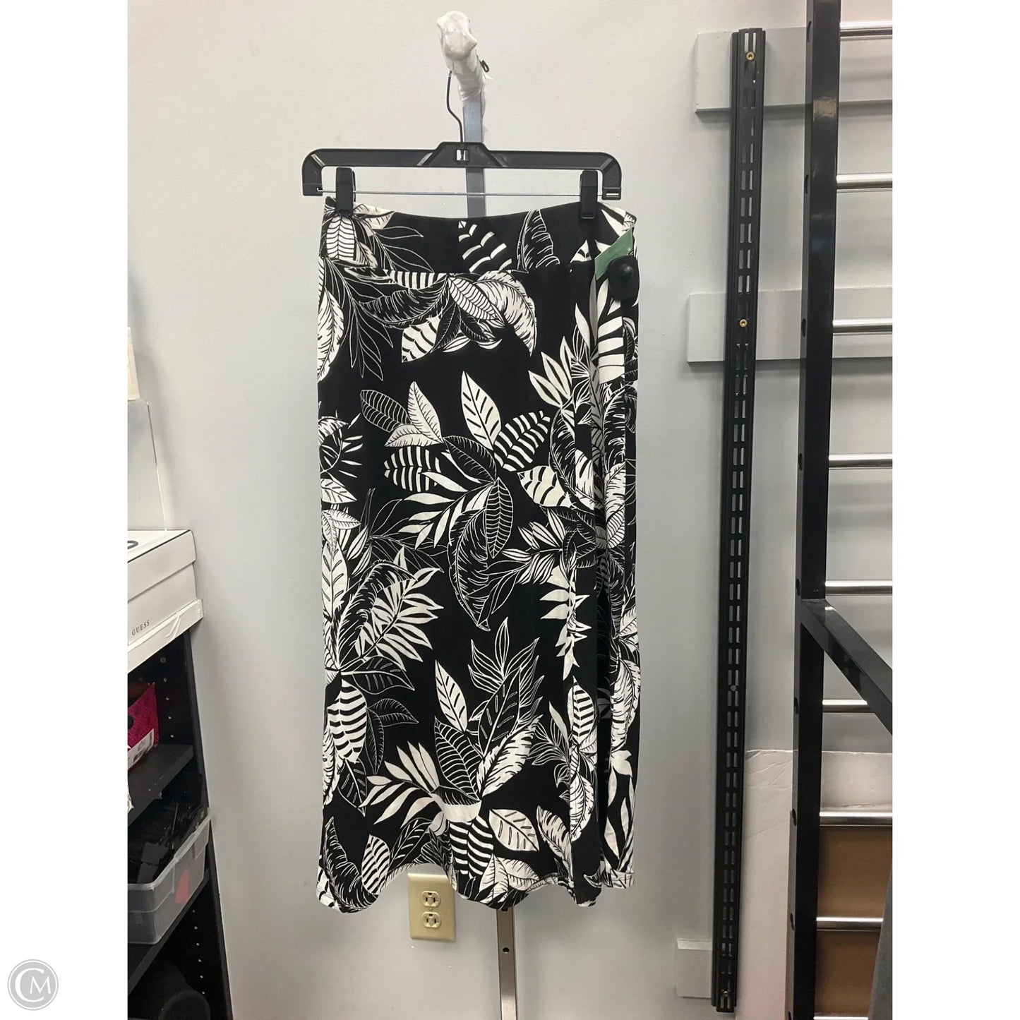 Skirt Maxi By Talbots In Black & White, Size: Sp