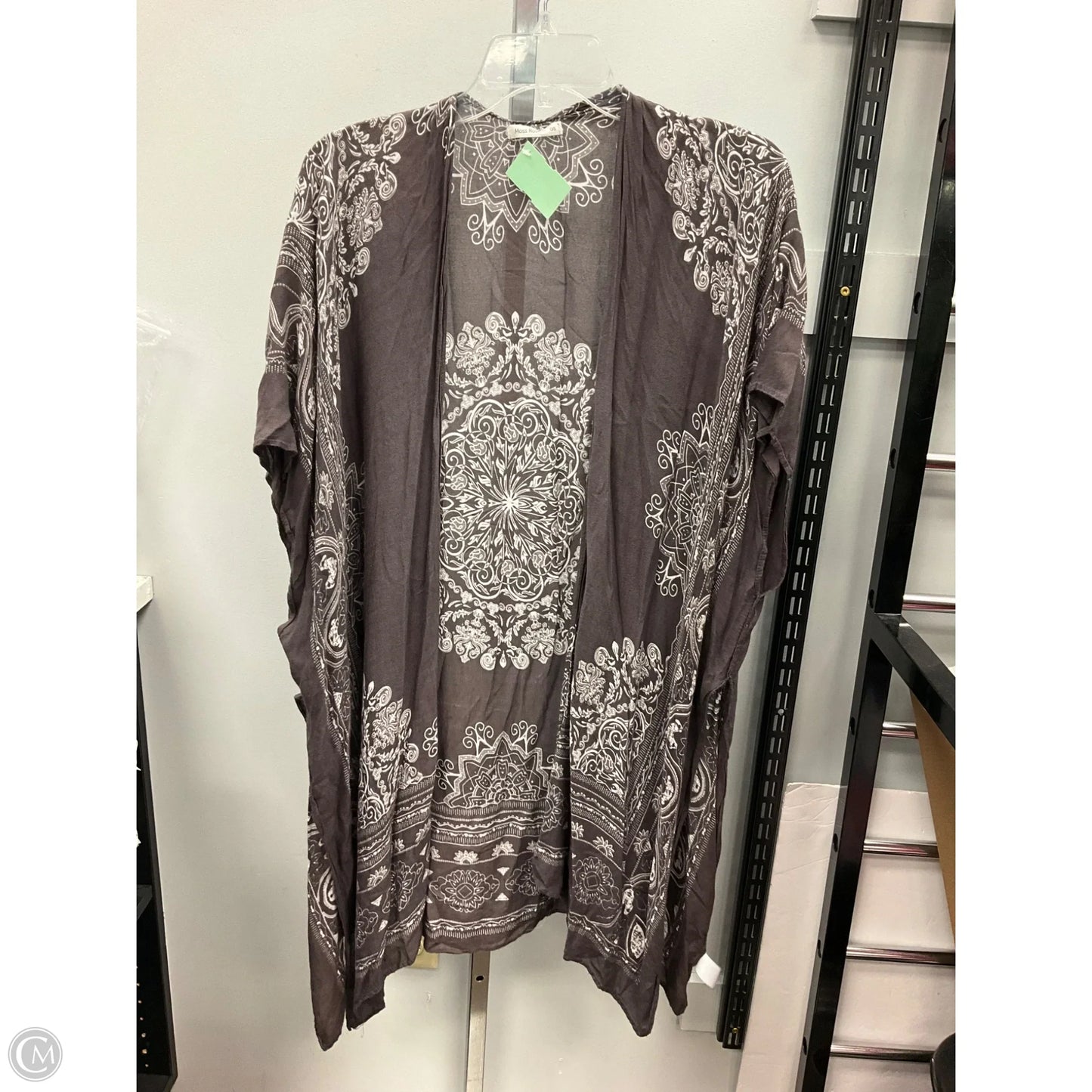 Swimwear Cover-up By Clothes Mentor In Grey & White, Size: Osfm