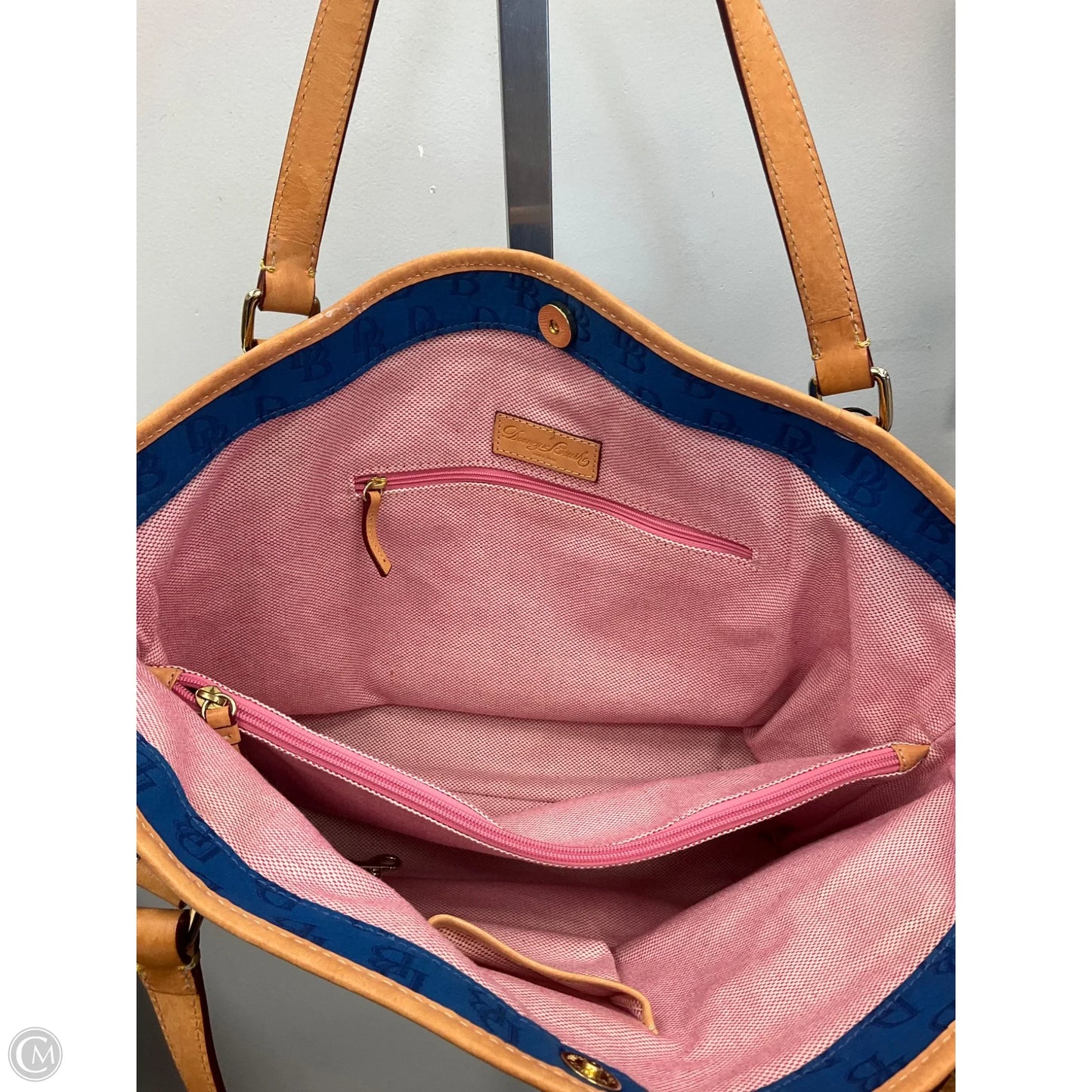 Tote Designer By Dooney And Bourke, Size: Large
