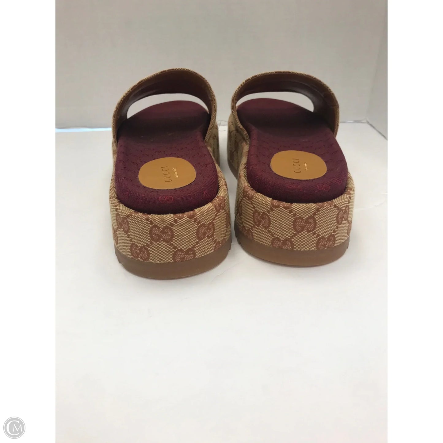 Sandals Luxury Designer By Gucci In Tan, Size: 9