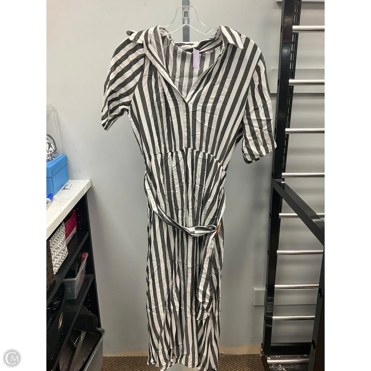 Dress Casual Midi By Tahari In Striped Pattern, Size: L