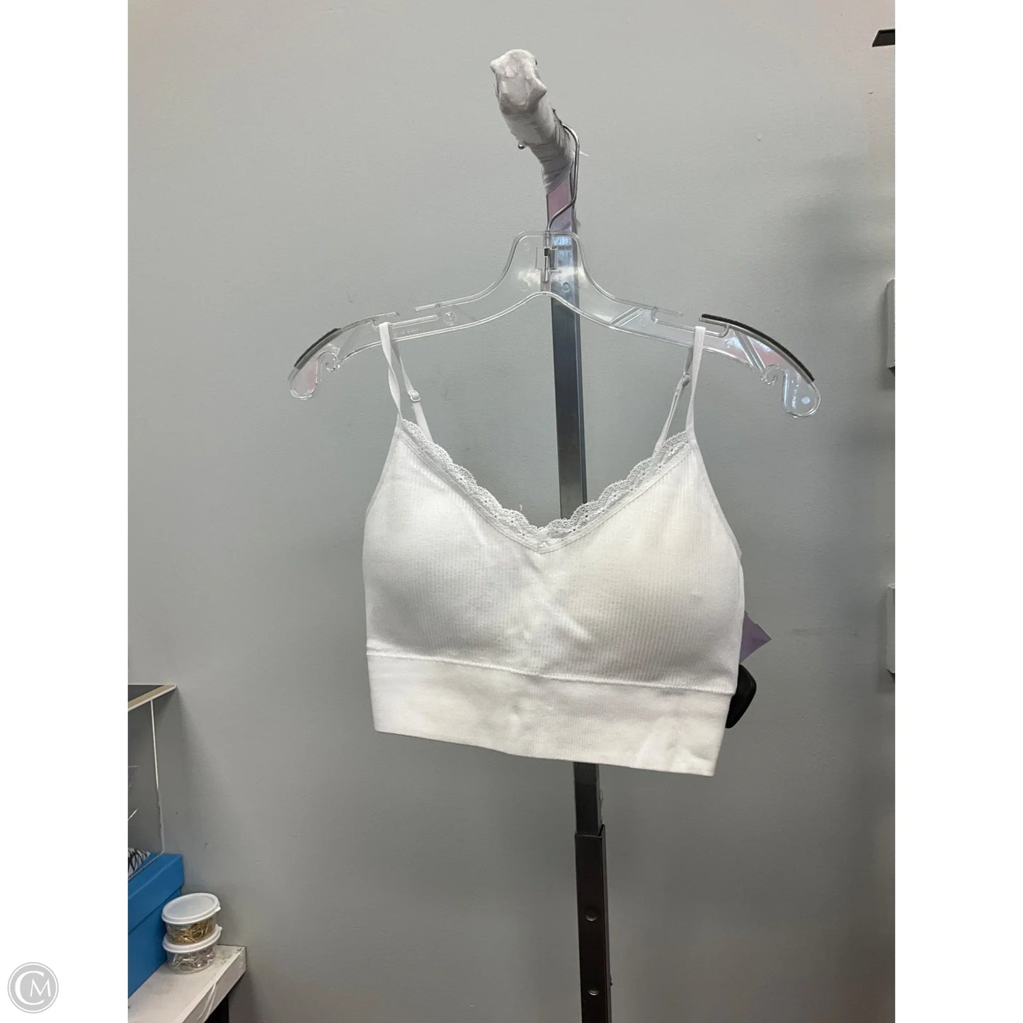 Bra By No Boundaries In White, Size: L
