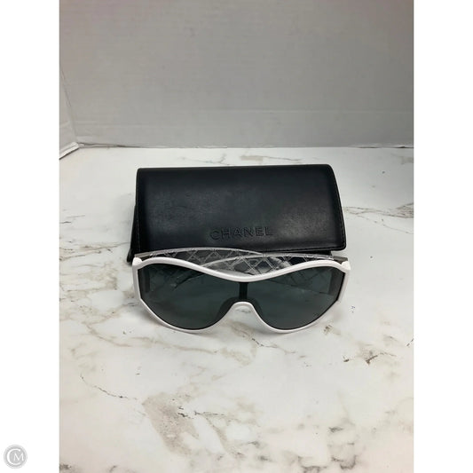 Sunglasses Luxury Designer By Chanel, Size: