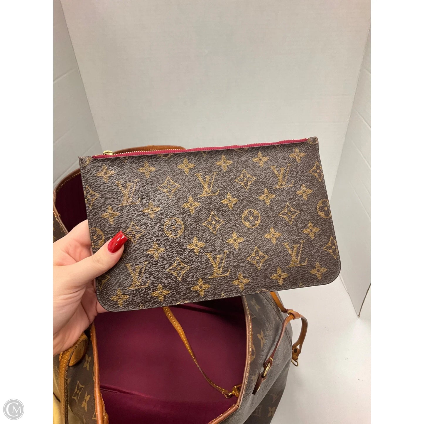 Handbag Luxury Designer By Louis Vuitton, Size: Large