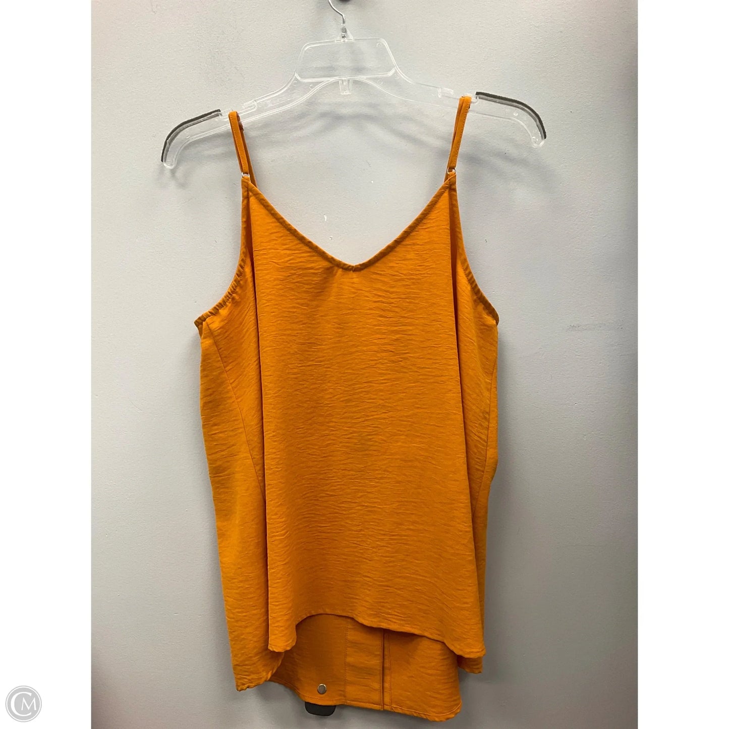 Top Sleeveless By Entro In Gold, Size: L