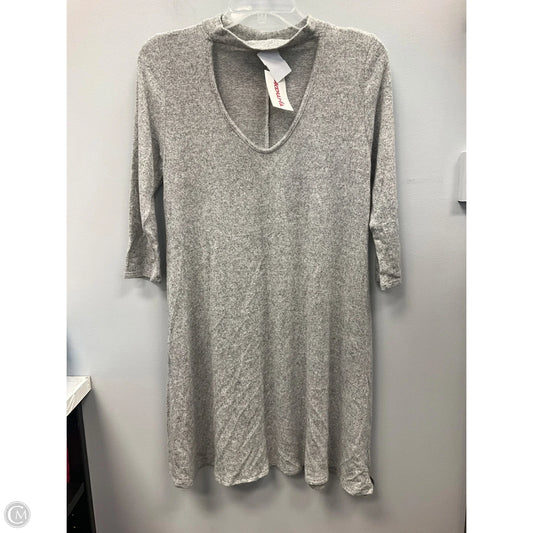 Dress Casual Short By Acemi In Grey, Size: M