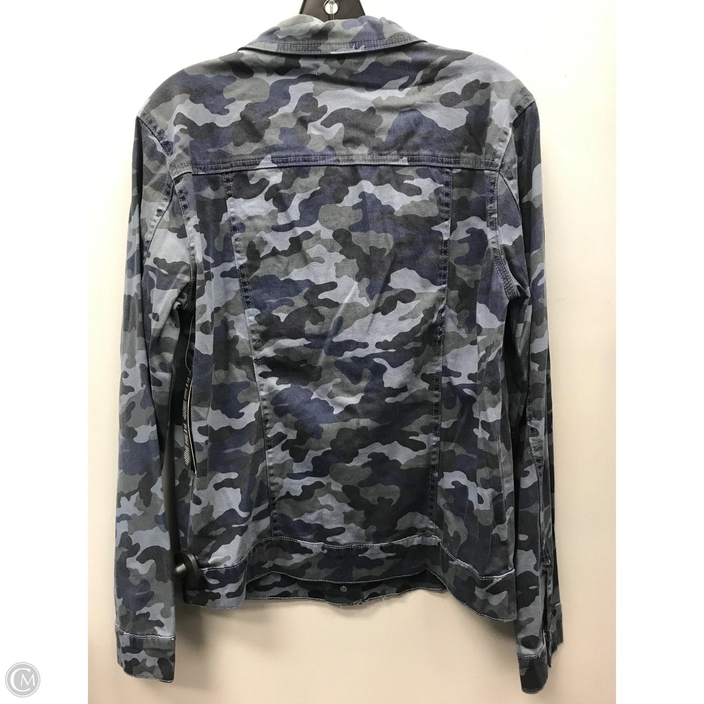 Top Long Sleeve By Clothes Mentor In Camouflage Print, Size: Large