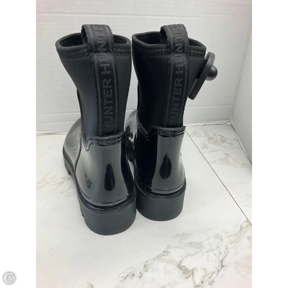 Boots Designer By Hunter In Black, Size: 9